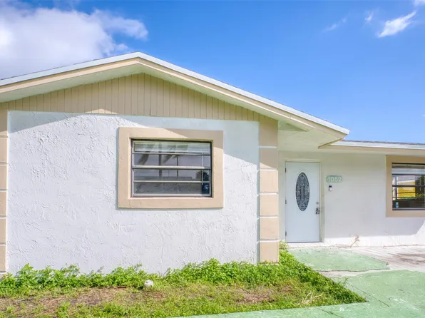 1052 W 6th Street, Riviera Beach, FL 33404
