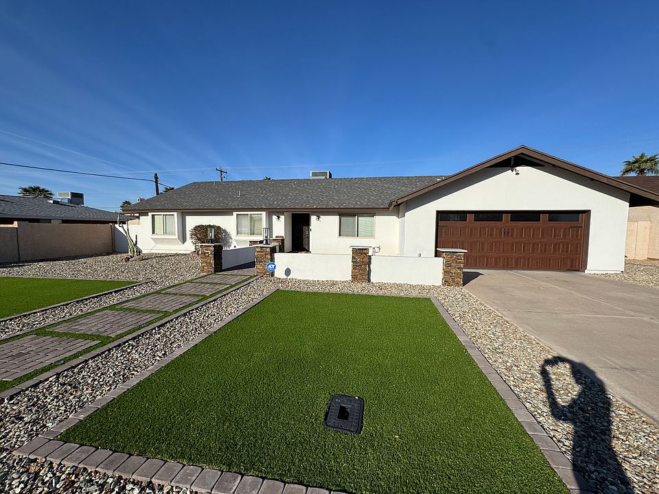 1st image of 4638 N 82nd St