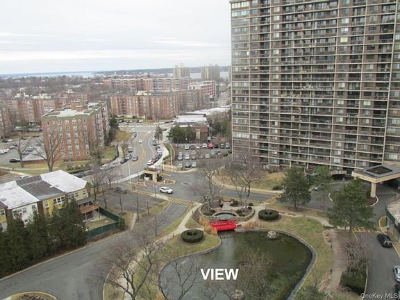 2nd image of 1 Bay Club Dr APT 14H