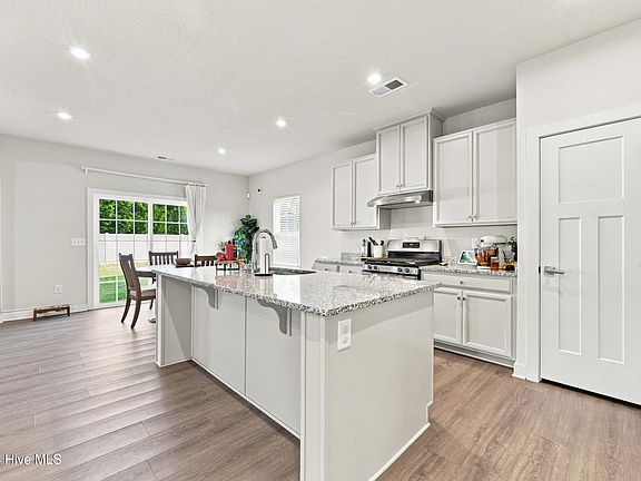 3rd image of 3706 Goose Pond Way