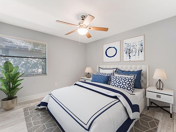 4th image of 52 Andalusia Ct