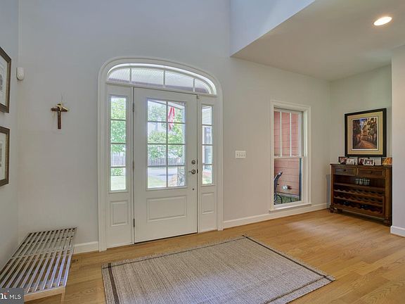 4th image of 7127 Gordons Rd