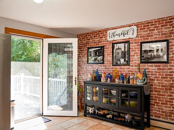 2nd image of 22 Edgewood Street