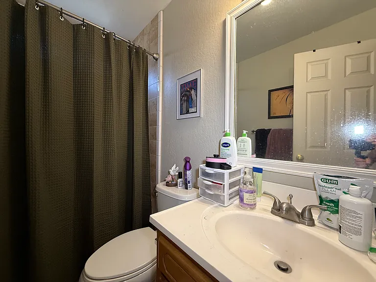 390 Ash St #3 — Photo 10