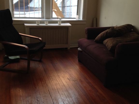 3rd image of 2414 43rd St APT 2R