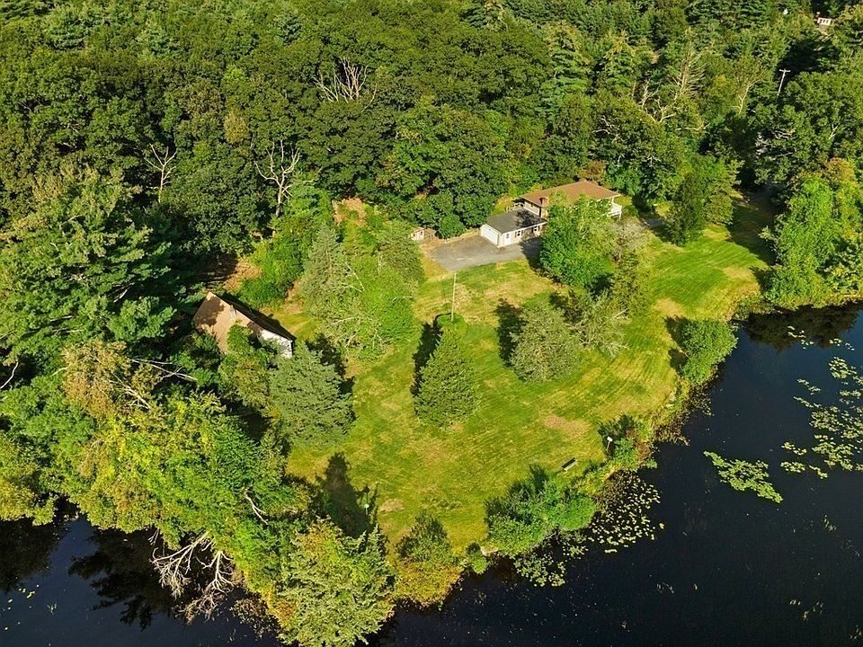 1720 Tarkiln Rd, Burrillville, RI 02830 Zillow