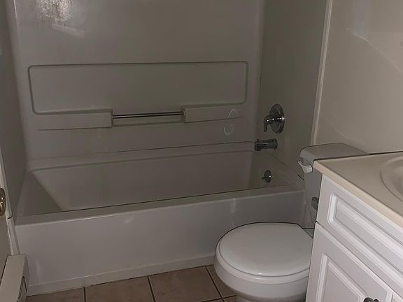 5th image of 1232 Kater St APT 1E