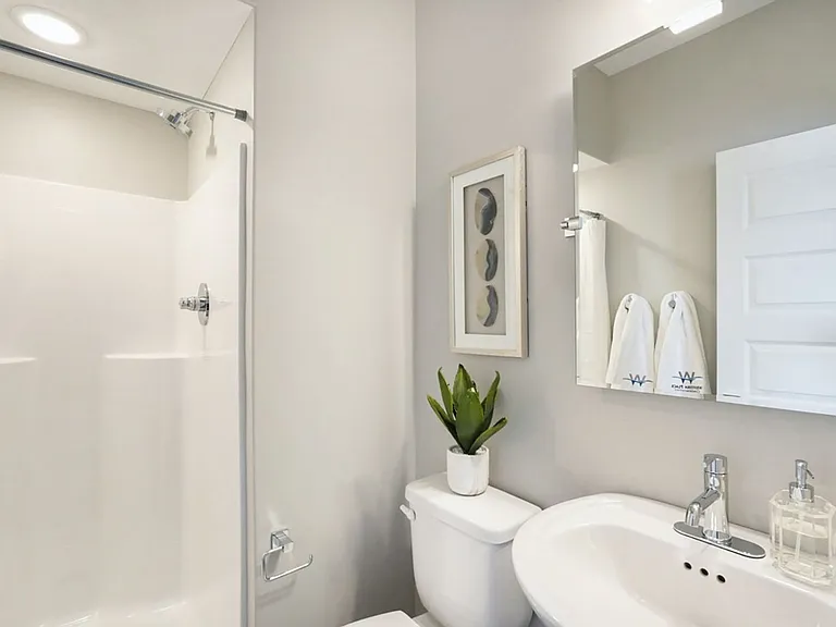 259 W Western Ave — Photo 15