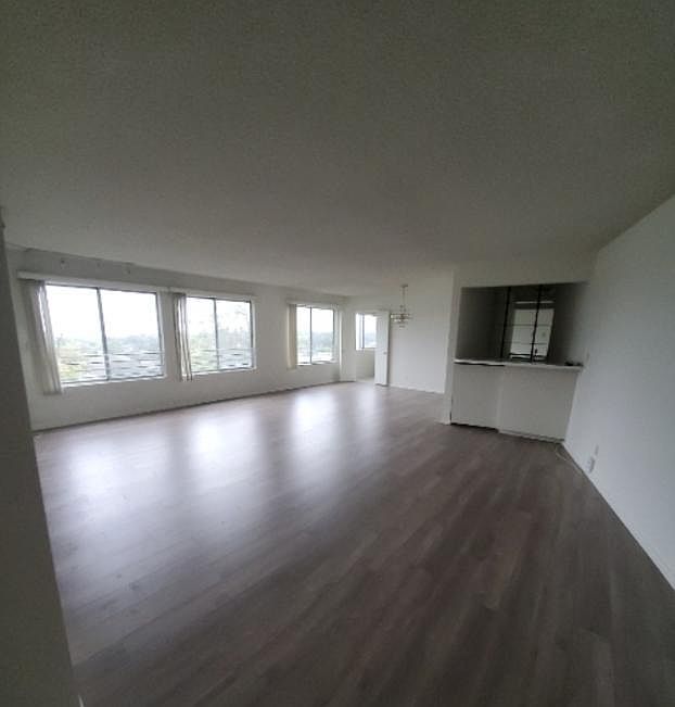 1st image of 1259 S Camden Dr APT 1C