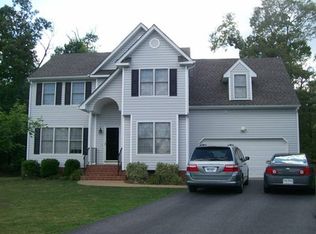 10900 Summer Arbor Ln, Chester, VA 23831