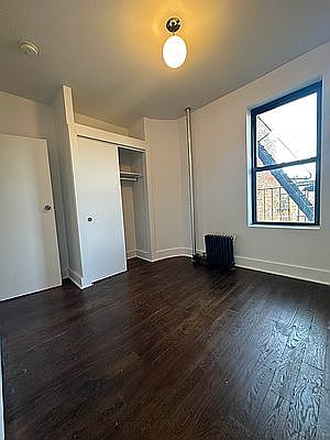 4th image of 432 W 163rd St #25A