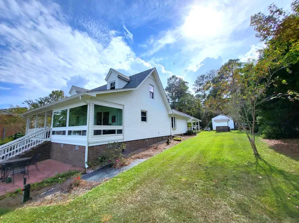 171 River Run Dr, Vance, SC 29163