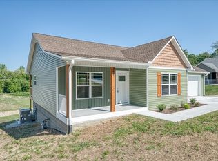 379 Dayton Ave, Crossville, TN 38555 | Zillow