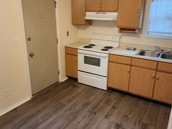 3rd image of 312A Bergen St