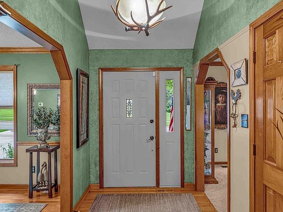 4th image of 5712 SW Woodbridge Dr