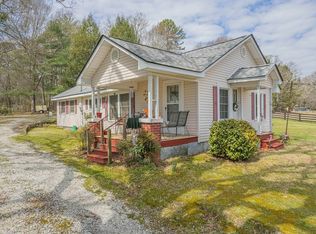 1288 Rose Ln, Toccoa, GA 30577