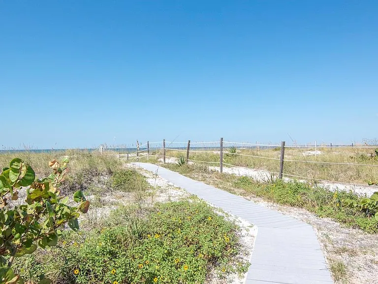 3200 Gulf Blvd #103 — Photo 41