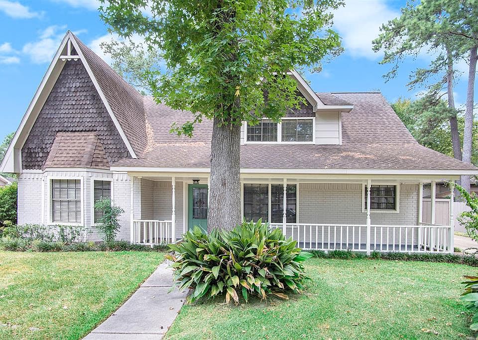 1st image of 2411 Brookdale Dr