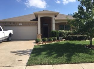 421 Branding Iron Trl, Fort Worth, TX 76131