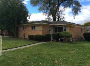 24747 Pierce St, Southfield, MI 48075