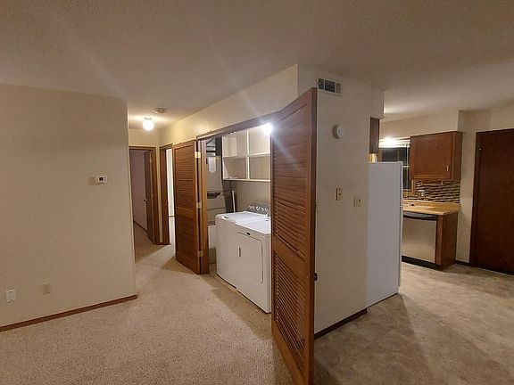 4th image of 2838 Whitener St #5