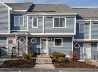 23 Merrimack Dr, Merrimack, NH 03054