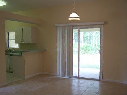 3rd image of 39 Richardson Dr