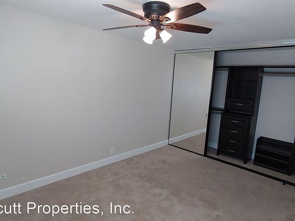 3rd image of 7463 Barker Way