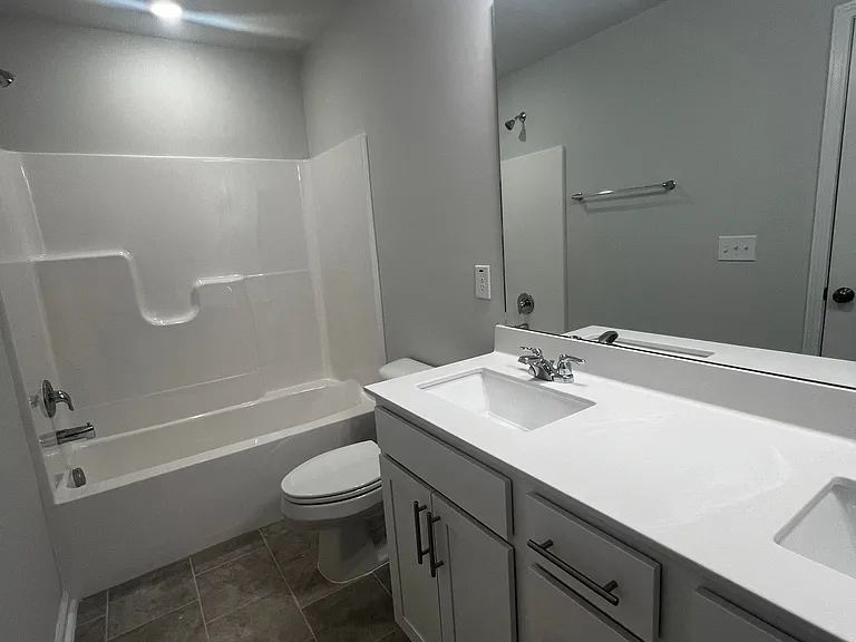5871 Woodlawn Dr #1 — Photo 3