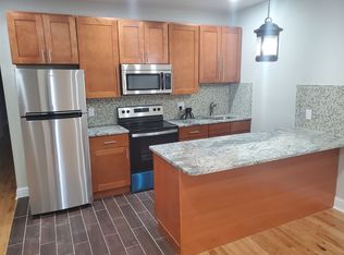 6109 Spruce St, Philadelphia, PA 19139