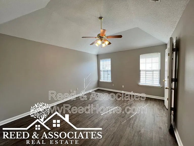 4824 Pine Forrest Dr — Photo 6