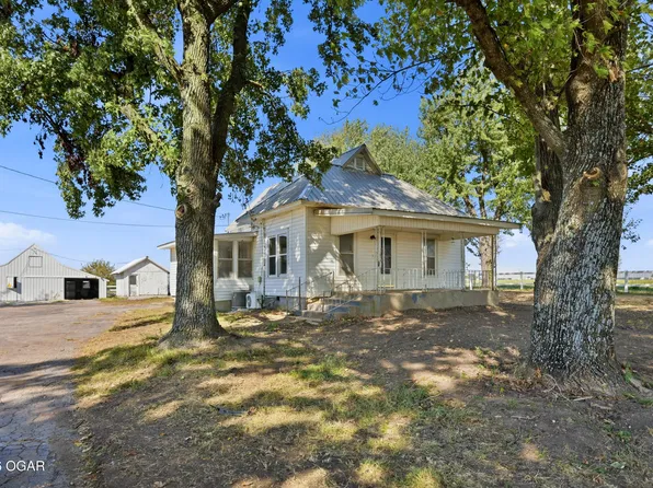 617 S Us Highway 160, Golden City, MO 64748