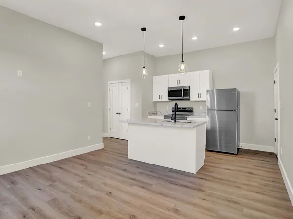 2109 Napoleon St #B, Indianapolis, IN 46203