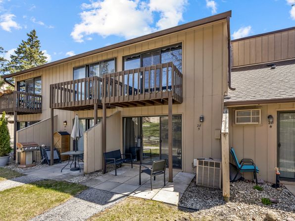 28 Jamaica Colo APT 5, Fox Lake, IL 60020