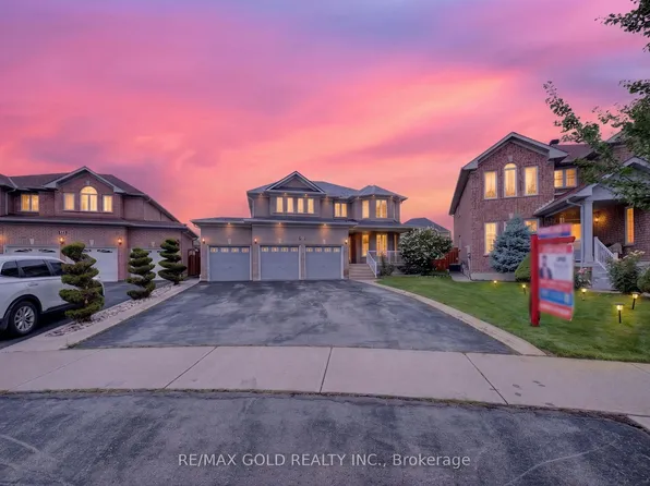 24 Quintessa Trl, Brampton, ON L6R 2V4