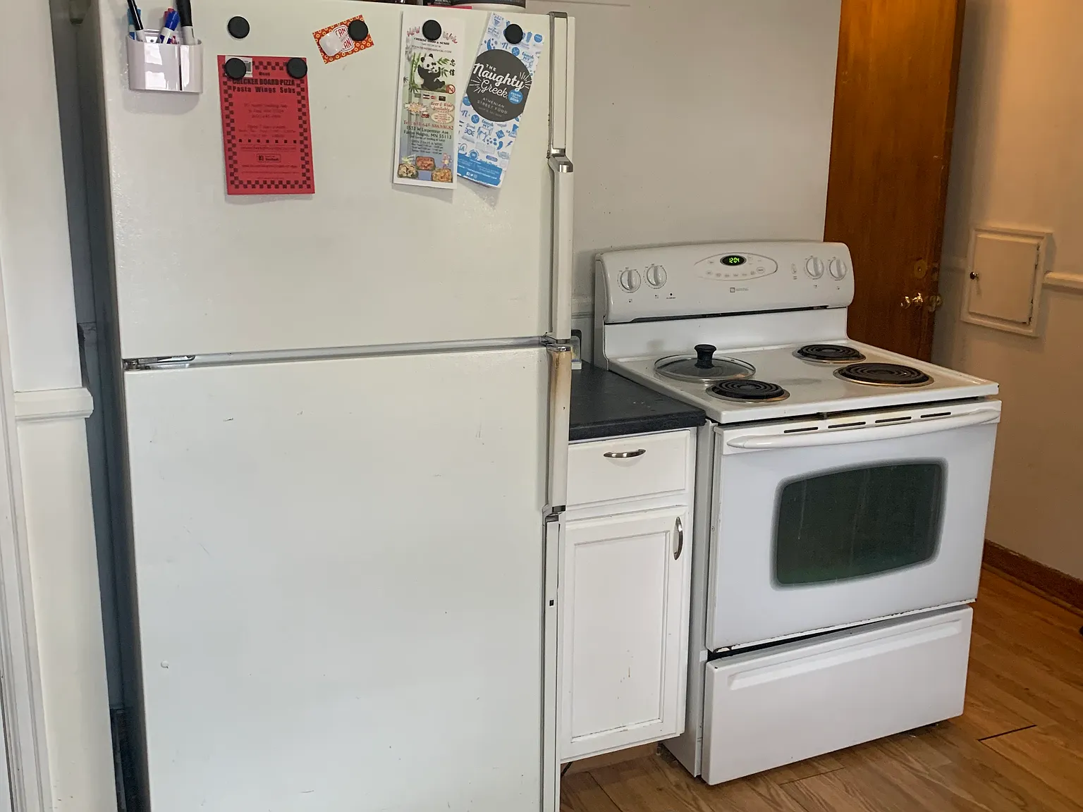 4 bed, $2,100 — Photo 4