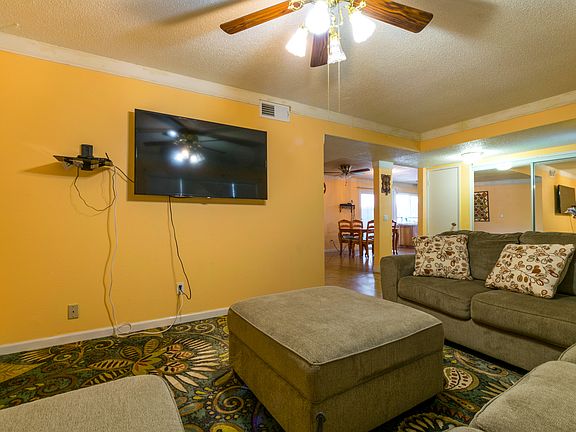 5th image of 3140 Bridgeford Dr
