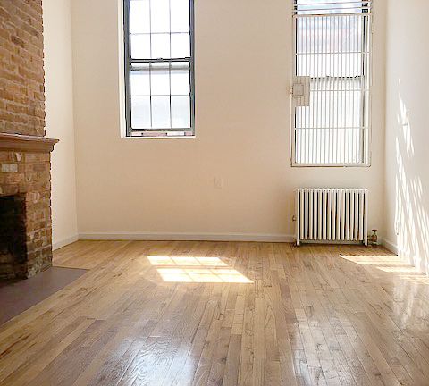 4th image of 105 E 10th St #3A