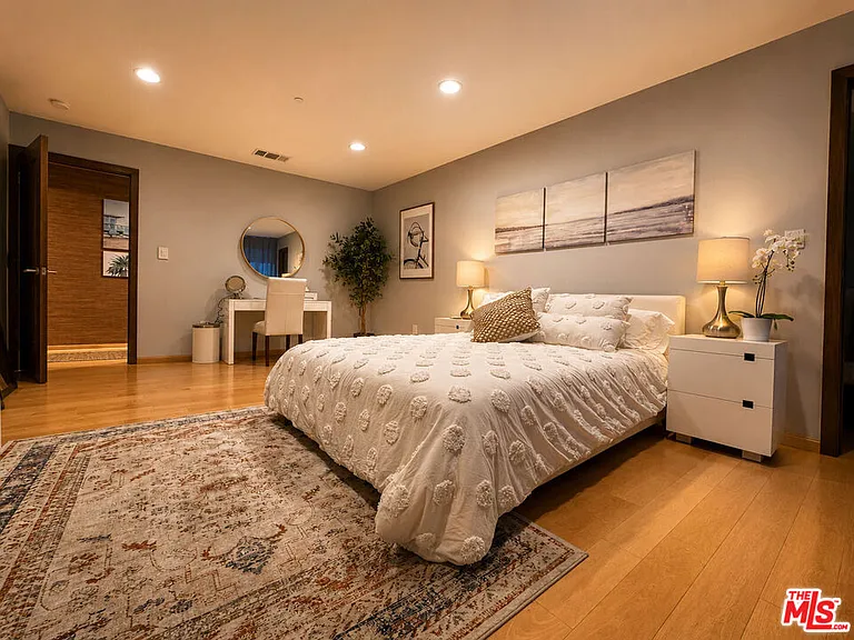 9300 Warbler Way — Photo 13