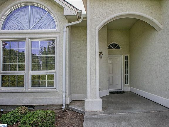 2nd image of 1517 Adair Ct