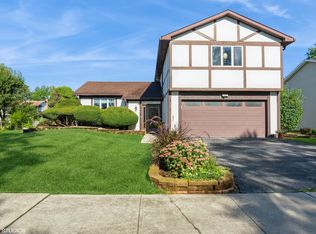 112 Huntingwood Rd, Matteson, IL 60443