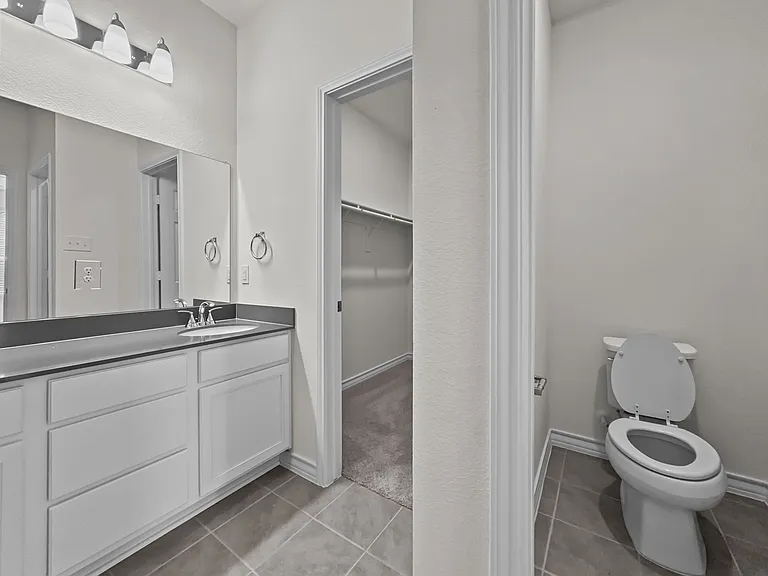 664 Jupe Way — Photo 22