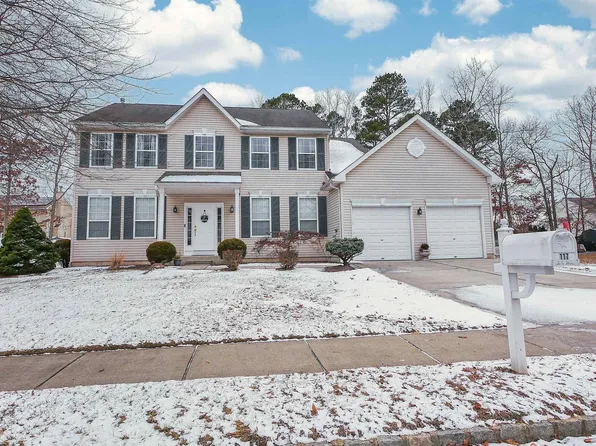 117 Woodberry Dr, Egg Harbor Township, NJ 08234