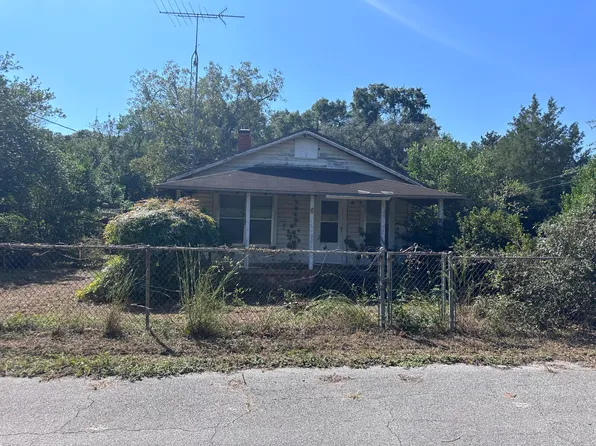 1815 Wadsworth Rd, Baker, FL 32531