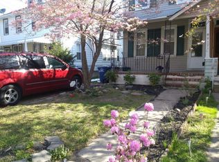 305 Delaware Ave, Riverside, NJ 08075