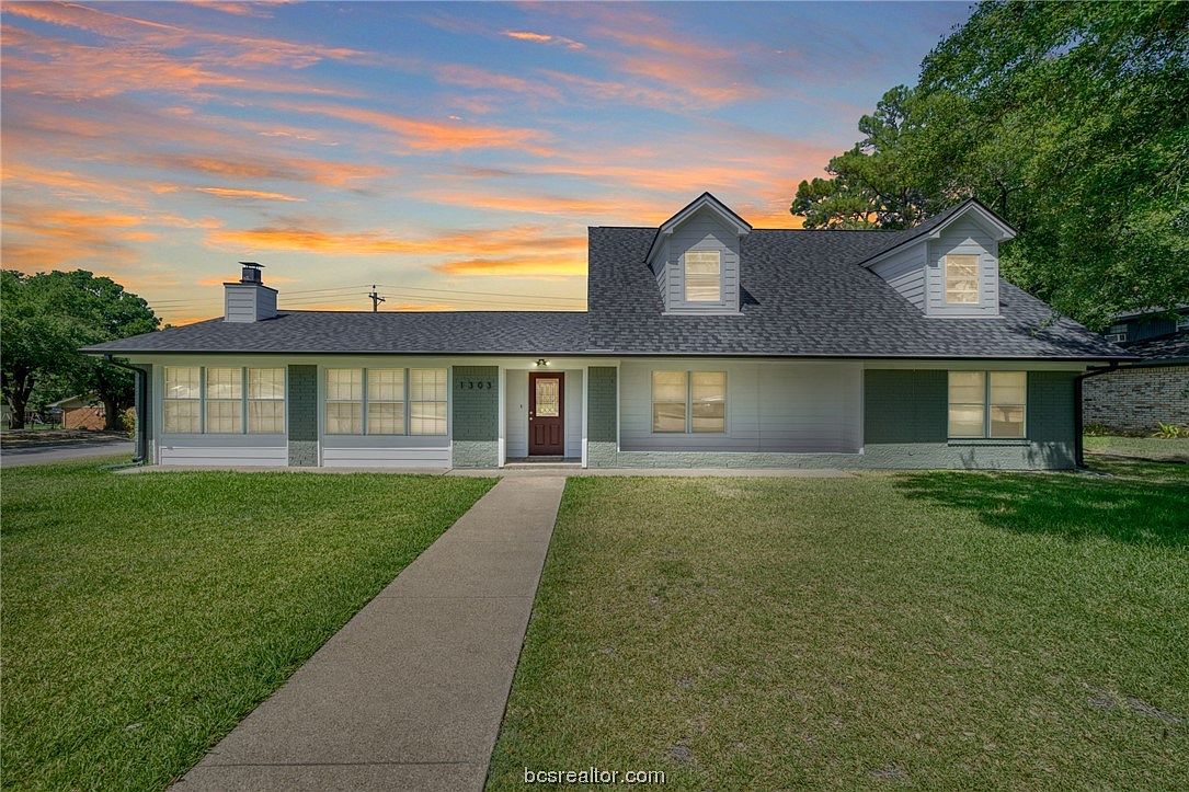 1303 Langford St, College Station, TX 77840 MLS 24000427 Zillow