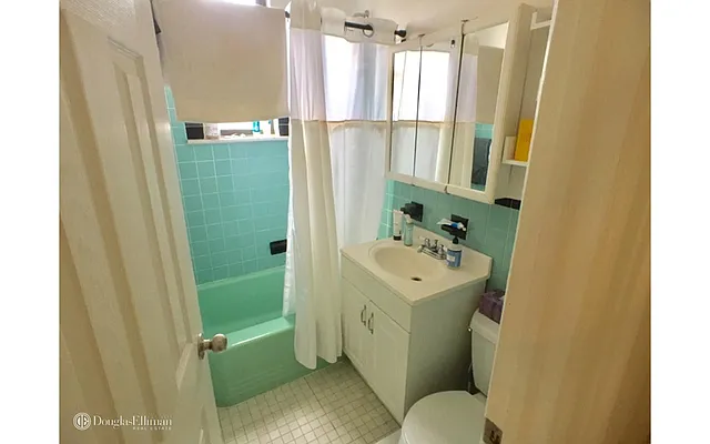 Rented by Douglas Elliman | media 11