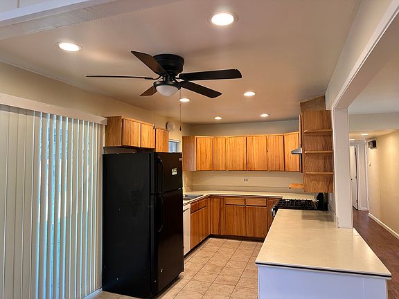 5th image of 1281 Redwood Dr