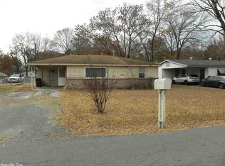 104 Cherry St, Jacksonville, AR 72076
