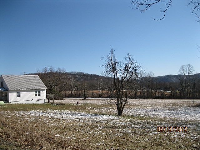 2nd image of 538 Flatwood Fallen Tmb Rd